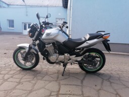Honda CBF500